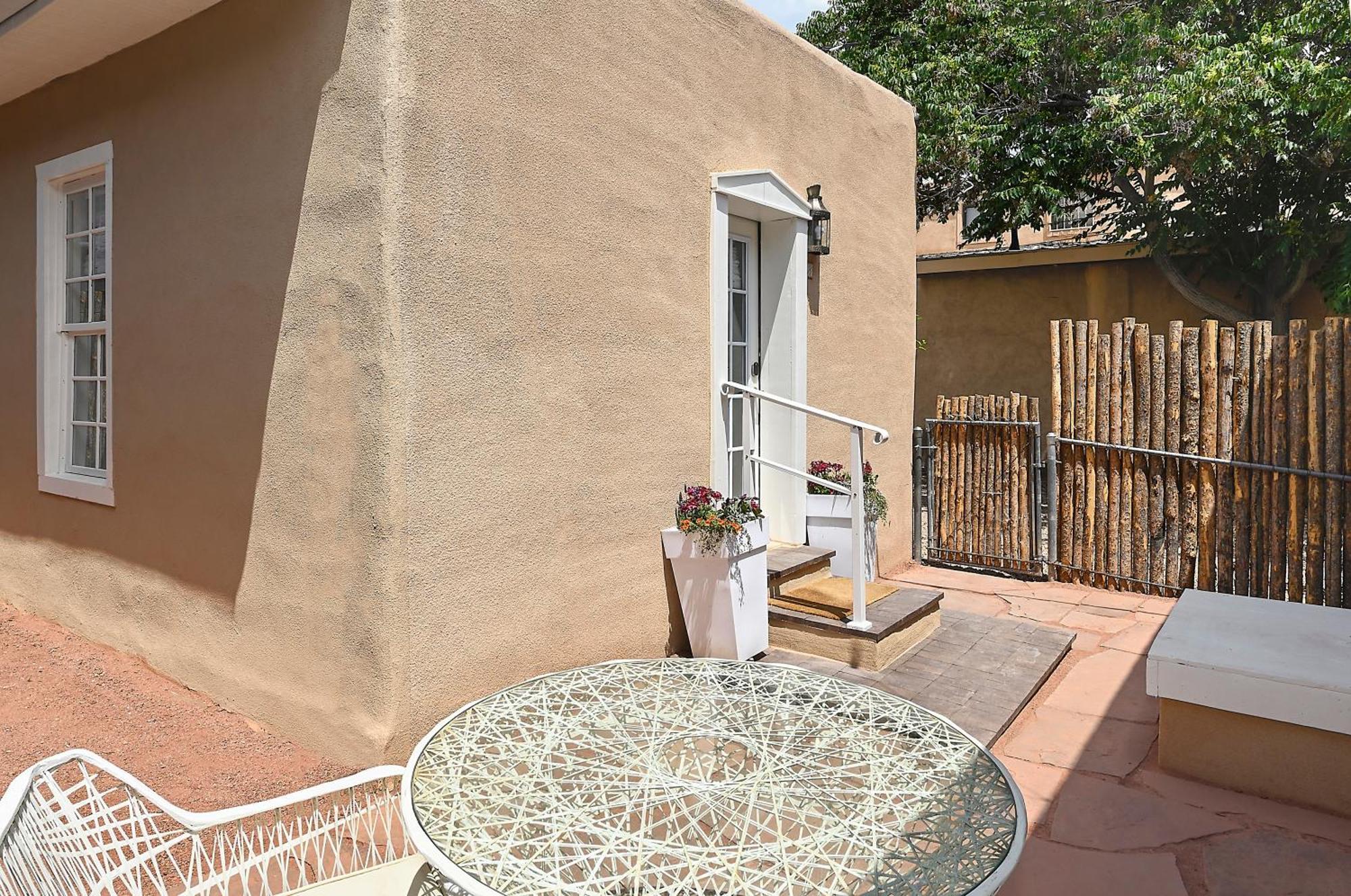 Dos Hermanas Casita 8 Downtown Courtyard Patio Santa Fé Extérieur photo